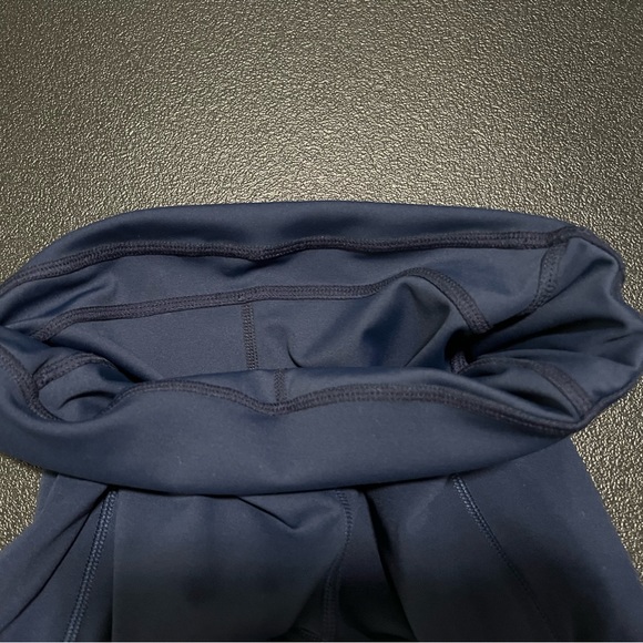 NWOT SHAPERX Active Women's Short. High Waisted Dry-Fit Short with Side Pockets. - Picture 10 of 14